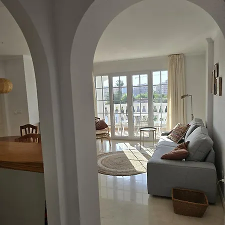 2 Personas Aldebaran *