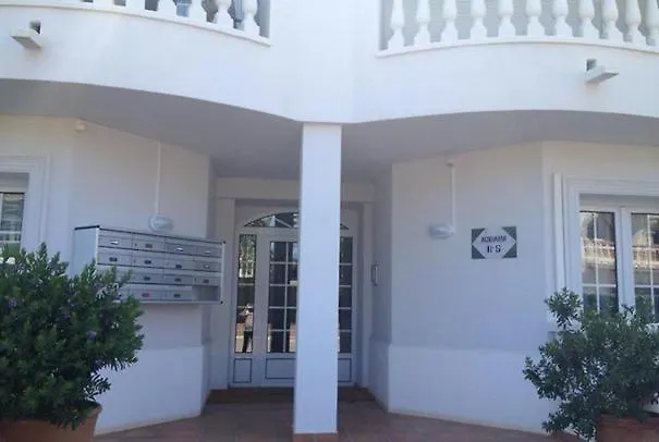 2 Personas Aldebaran * דניה